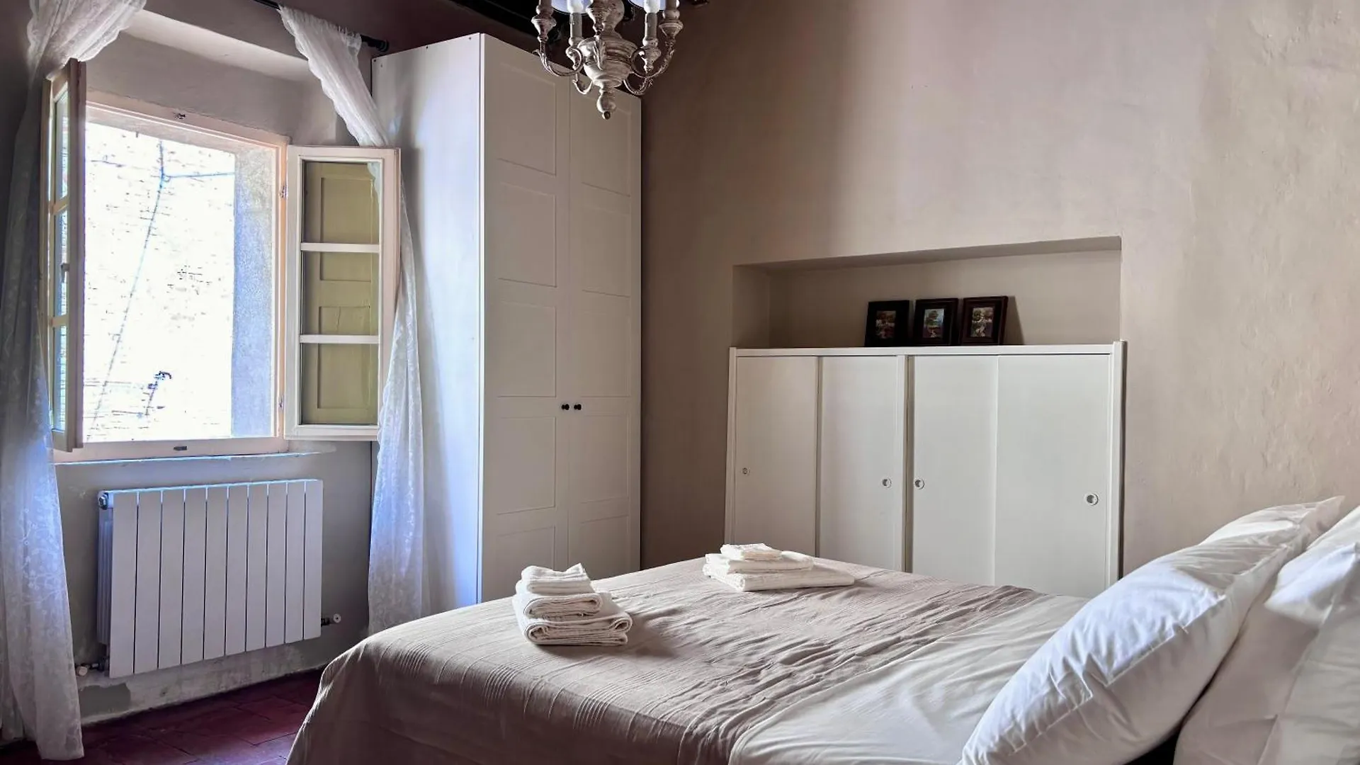 L'Antica Nicchia - Centro Storico Apartment San Gimignano 0*,  Italy